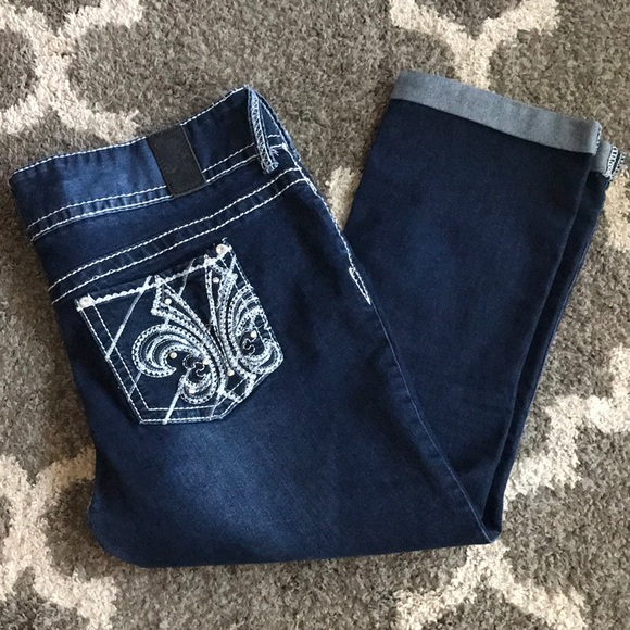 Vanity Pants - EUC size 32W capris